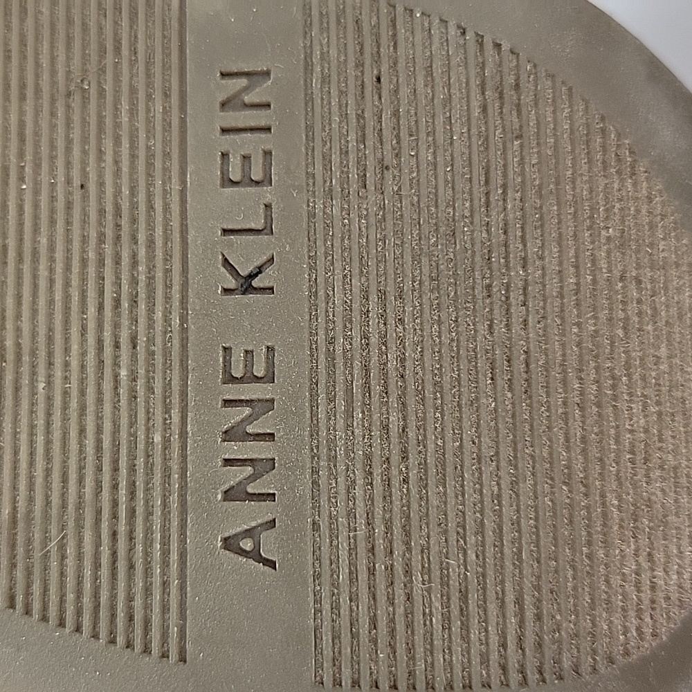 Anne Klein Padrino Woven Raffia Block Heel Open Toe Sandals Tan  Size 8.5 - Picture 12 of 15